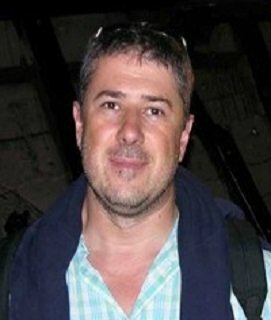 Daniel R Neuville